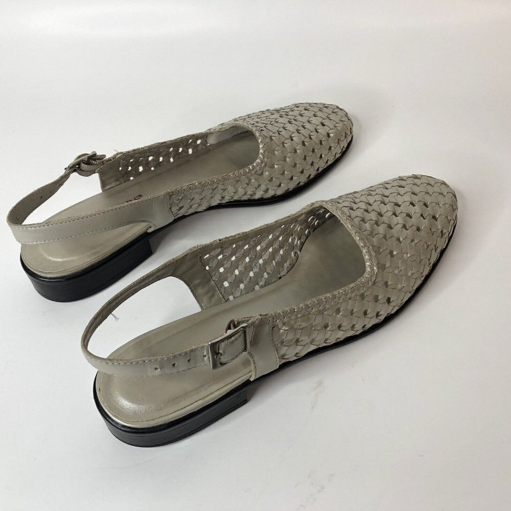 Trotters Women Closed Toe Sandal Size 11N Narrow Woven Leather Silver Slingback - Picture 8 of 11
